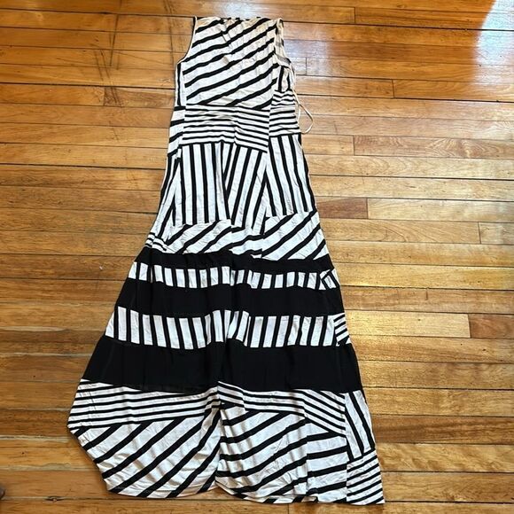 Bundle of 2 Women’s Patterned maxi and 3/4 Sleeve Dresses Size XS - Picture 11 of 11